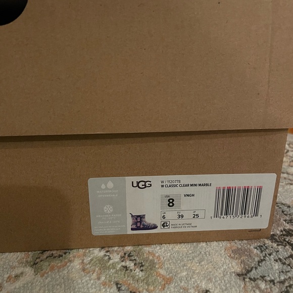 UGG Classic Clear Mini Marble - Picture 4 of 5